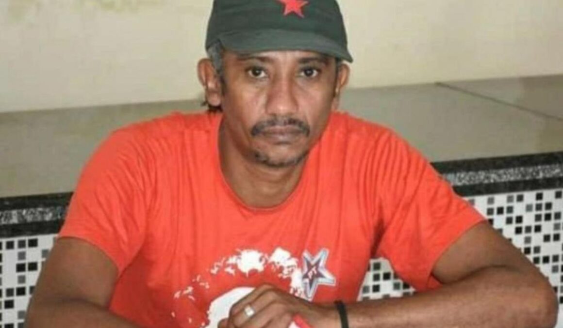 Líder do MST é assassinado por grupo encapuzado enquanto dormia