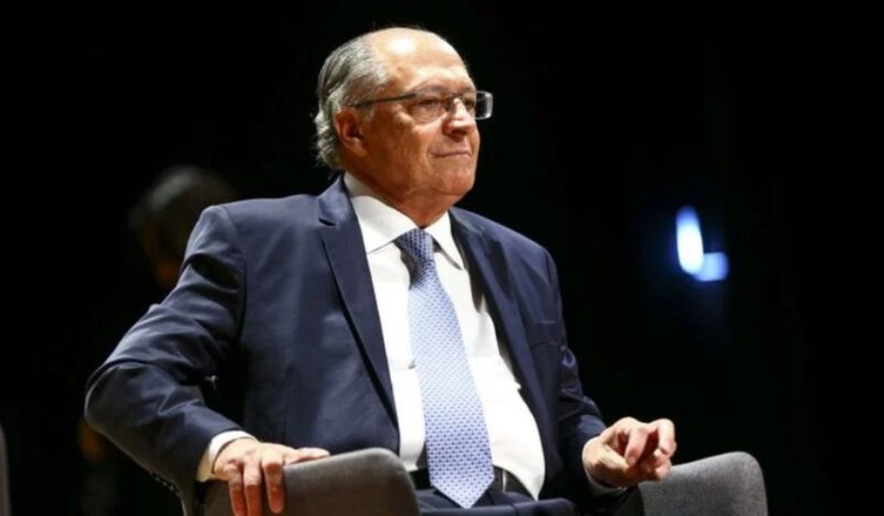 Alckmin defende BNDES e diz que plano da indústria não tem impacto fiscal