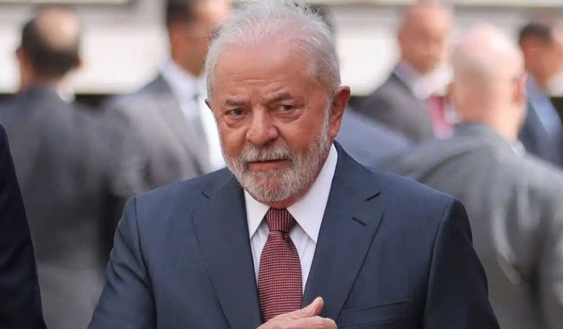 PF recomenda colete e carro blindado para posse de Lula