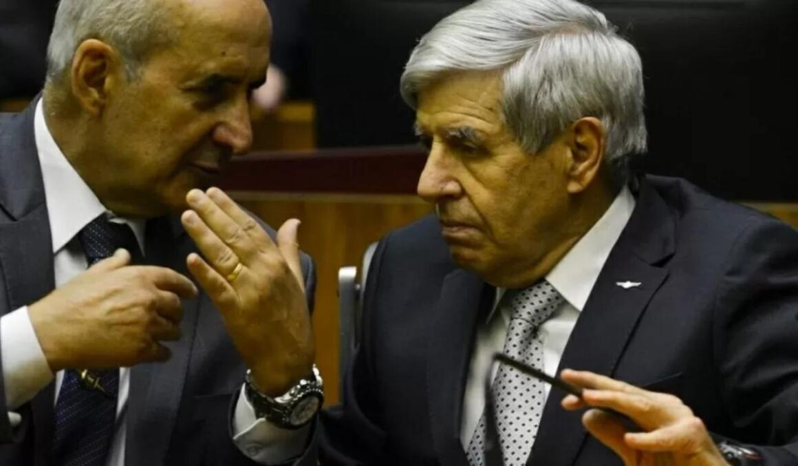 Mesmo fora do governo, generais ministros ganharão salário de R$ 23 mil