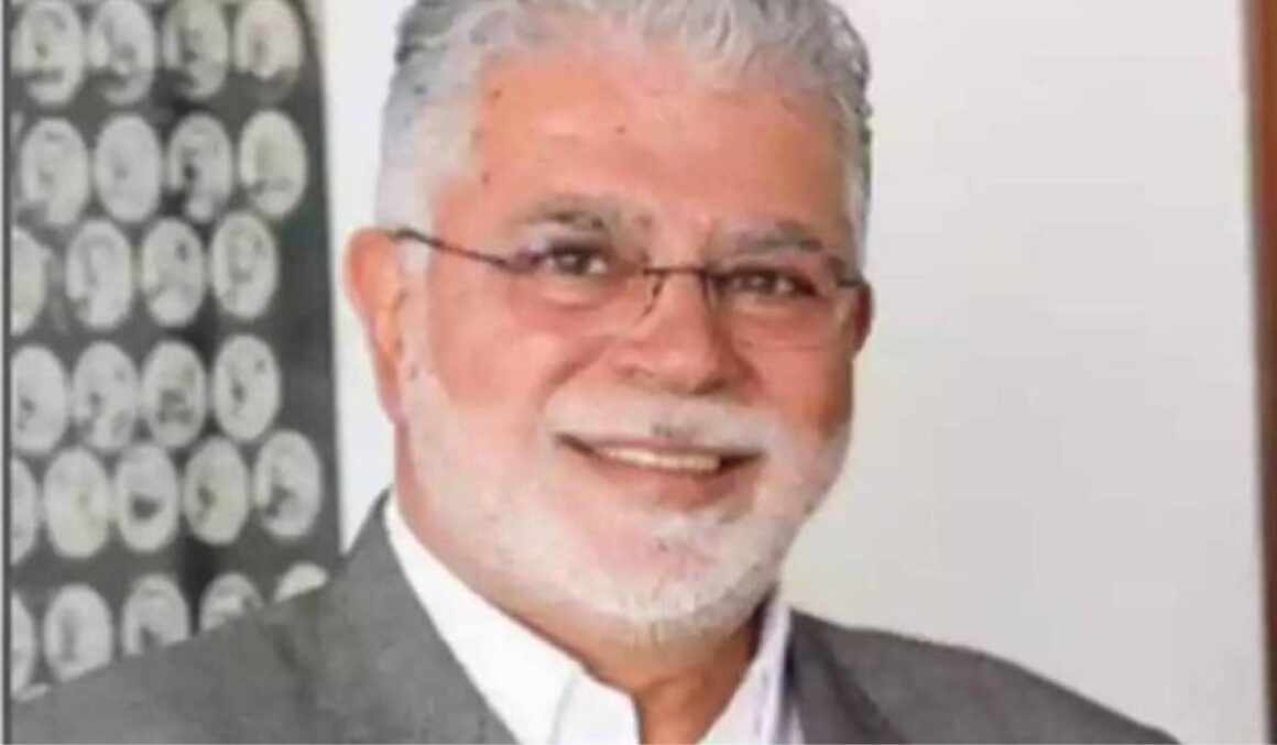Ex-prefeito vai devolver R$ 158 mil após distribuir agendas com foto dele