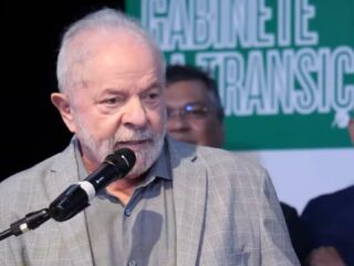 “Quem perdeu a eleição, fique quietinho”, diz Lula antes da posse