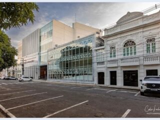 Sede da Assembleia Legislativa do Pará sob as lentes do fotógrafo Celso Lobo