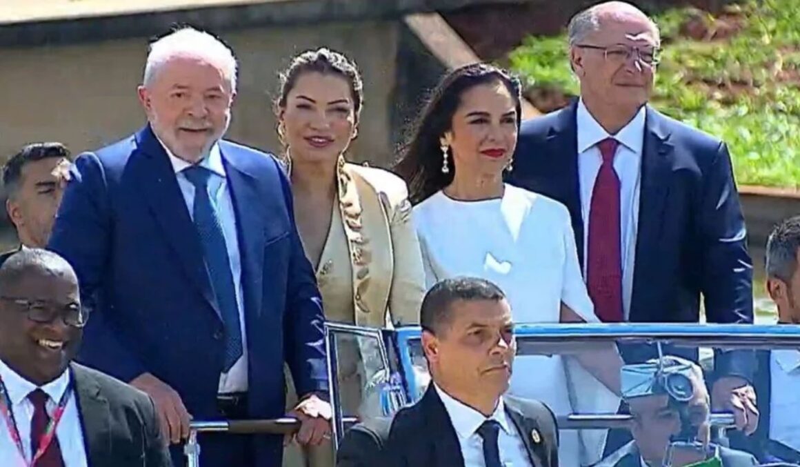 Confira quais foram os atos assinados por Lula no primeiro dia do novo governo