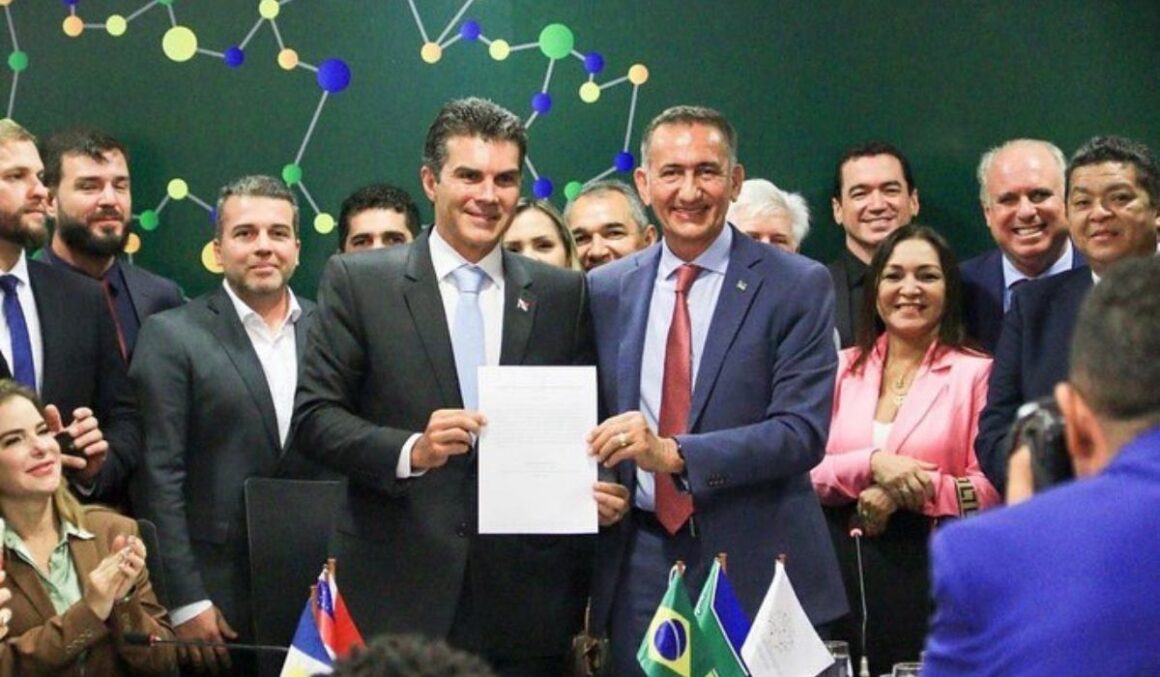 Helder Barbalho é empossado como presidente do Consórcio Amazônia