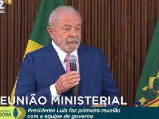 “Quem fizer algo errado, será convidado gentilmente a deixar o governo”, diz Lula em reunião ministerial