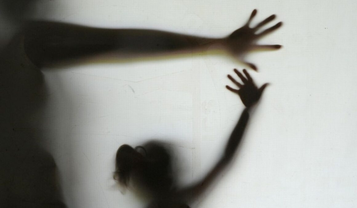 Tio e sobrinho são presos suspeitos de estuprar criança de 9 anos no Pará