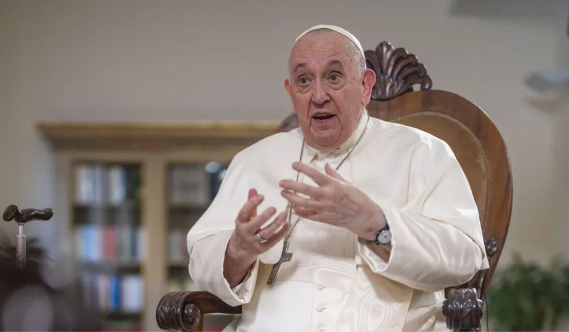 Papa Francisco: 'Homossexualidade não é crime'