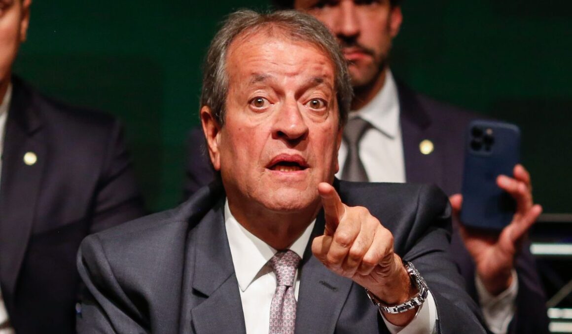 Valdemar veta coligação do PL com PT em qualquer cidade: 'Nenhuma hipótese'