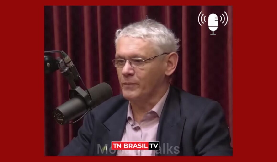 Robinson Farinazzo "A imprensa brasileira é aquela atriz que ficou velha, que só leva garotão pra cama quando paga"