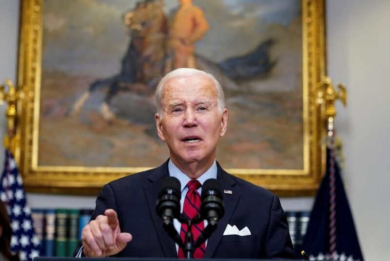 Joe Biden assina lei para banir TikTok dos EUA