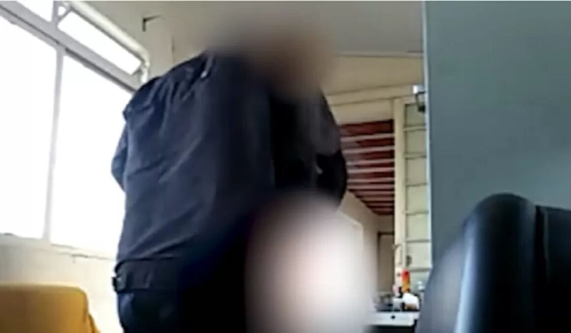 Pastor é exonerado após vídeo de sexo em repartição pública de Pouso Alegre