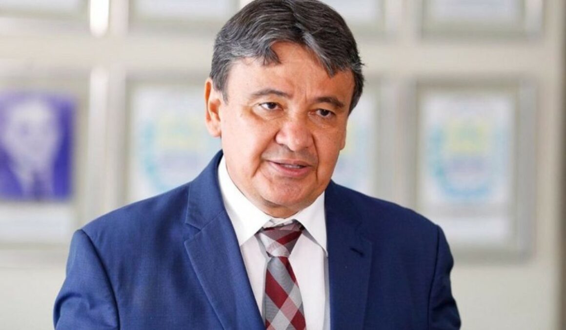 Bolsa Família: ministro diz ter indício de que 2,5 milhões recebem benefício de forma indevida