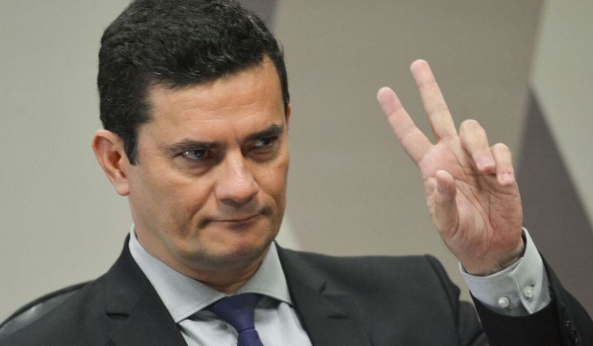 Sergio Moro é absolvido no TRE-PR e continuará com o mandato de senador