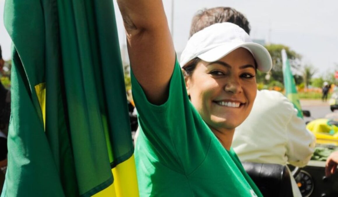 Michelle Bolsonaro e Braga Netto vão percorrer o país pelo PL