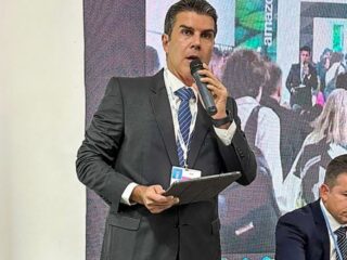 Governador Helder Barbalho vai tratar sobre a COP 30 com Alok Sharma, parlamentar britânico