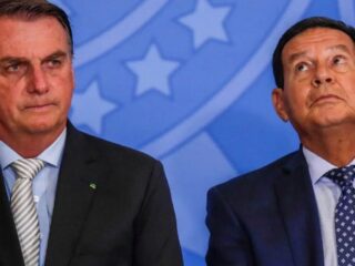 Mourão: Não falei mais com Bolsonaro, última vez foi pelo WhatsApp em 2022