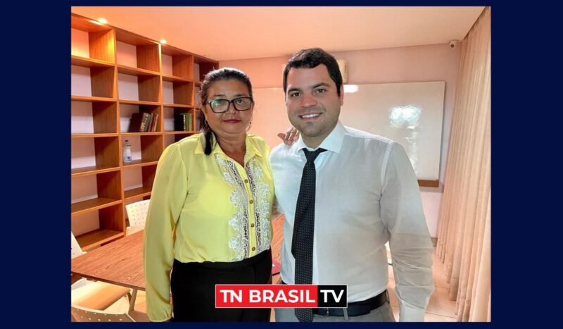 Vereadora Rosa da Saúde cumpre agenda política com Deputado Gustavo Sefer, em Belém