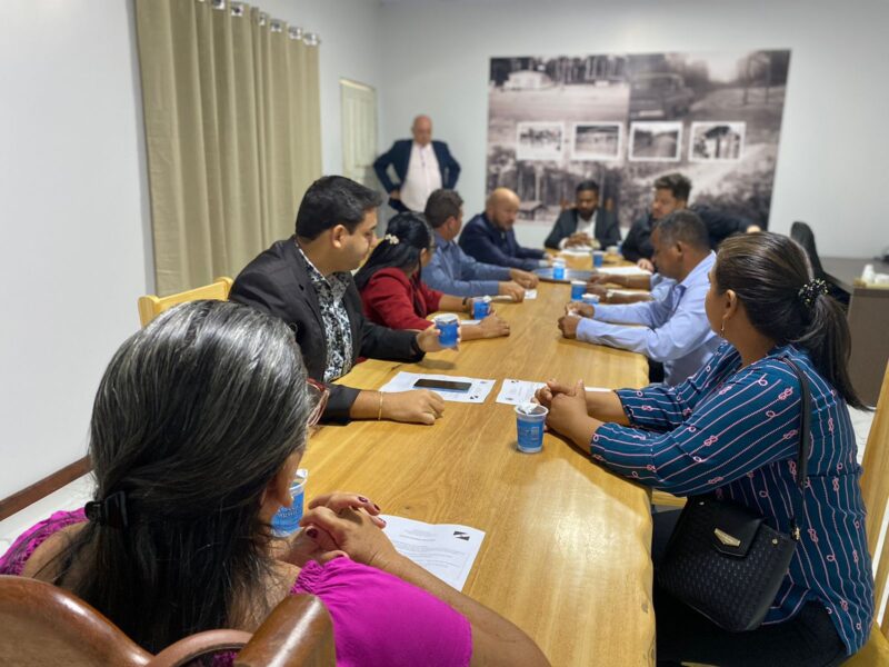 Sala de Reunião Câmara Municipal de Tailândia