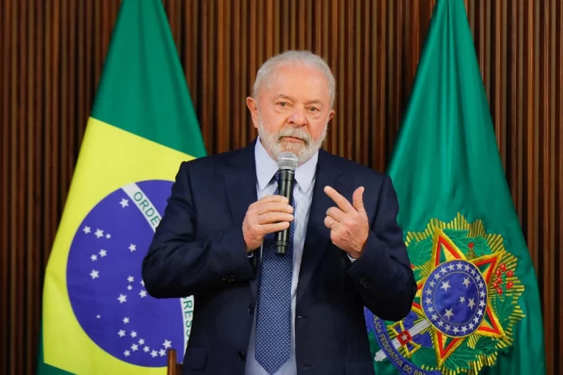 Datafolha: em três meses de governo, 38% aprovam Lula; reprovação é de 29%