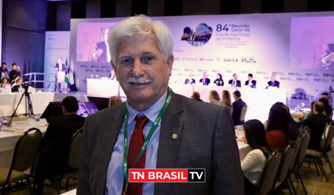Deputado Airton Faleiro participa do lançamento da “Bancada da Frente Nacional de Prefeitos - FNP no Congresso Nacional”
