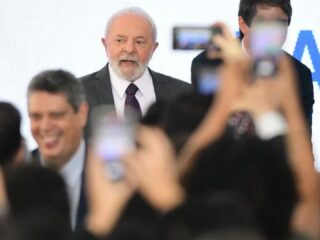 Governo Lula libera R$ 2,44 bilhões extras para universidades