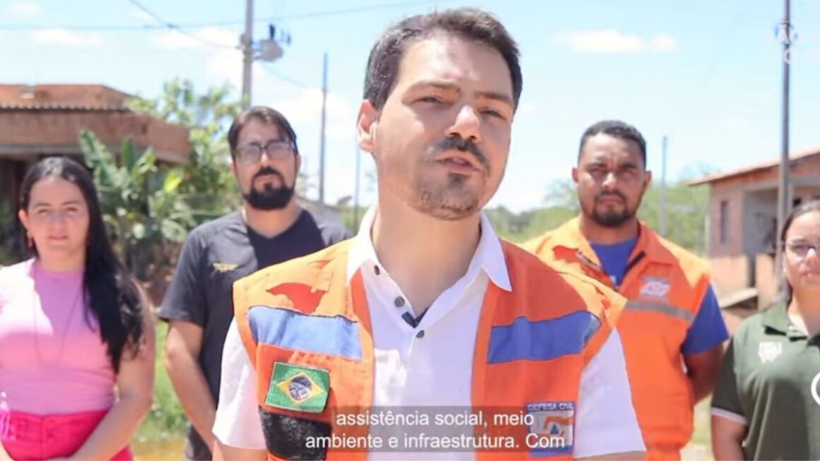 Eduardo Pio X visita área da Baixada atingida pela maré alta somadas com fortes chuvas e anuncia medidas aos moradores