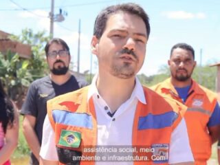 Eduardo Pio X visita área da Baixada atingida pela maré alta somadas com fortes chuvas e anuncia medidas aos moradores