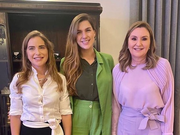 Vice-governadora Hana Ghassan e primeira-dama Daniela Barbalho iniciam a semana da mulher homenagiando as parlamentares do Legislativo Estadual e Federal