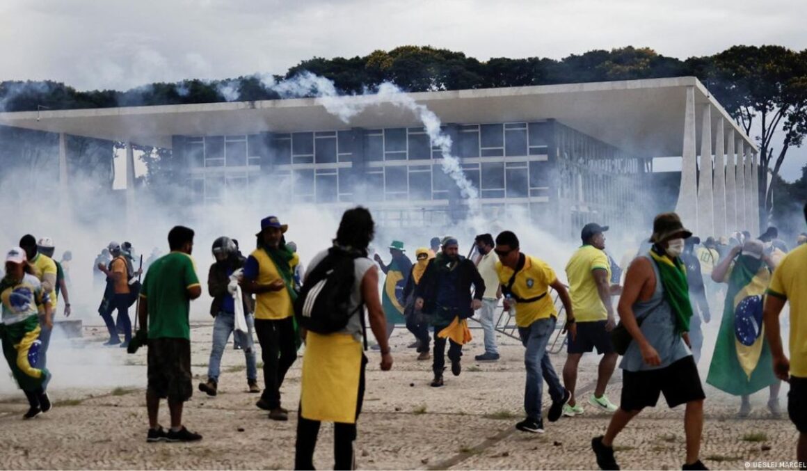 PF prende tenente-coronel da Aeronáutica em operação contra os atos de 8/1