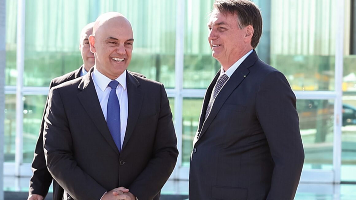 TSE: Bolsonaro perde por 7 a 0 em recurso contra Alexandre de Moraes