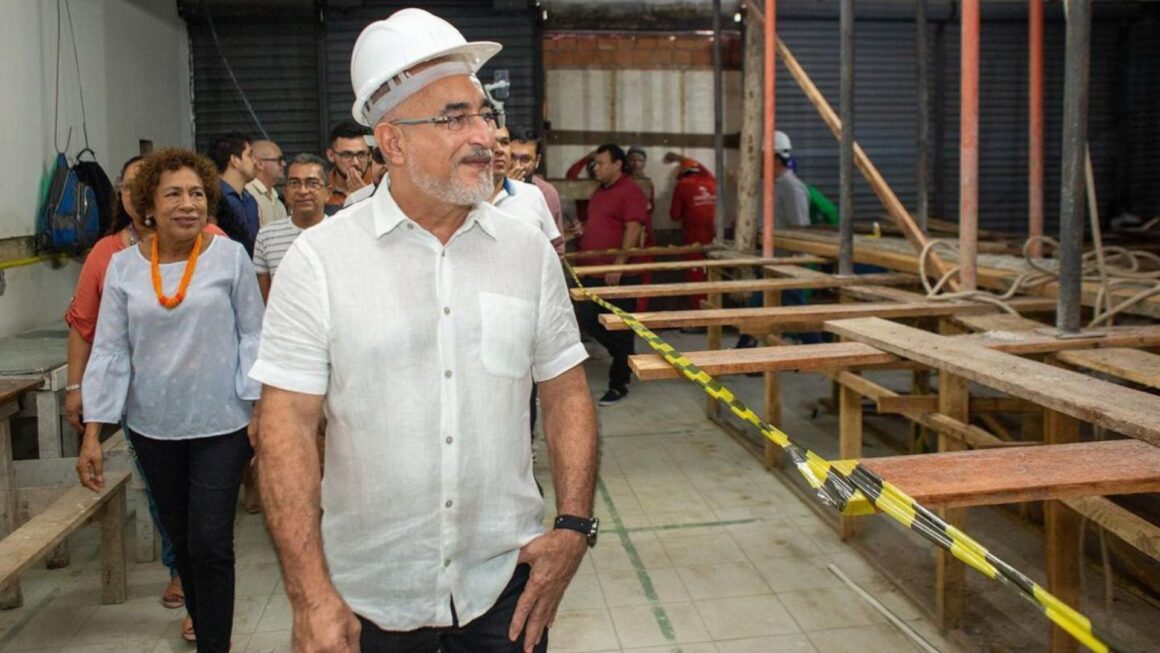 Prefeito Edmilson Rodrigues visita obras de revitalização do Mercado de São Brás