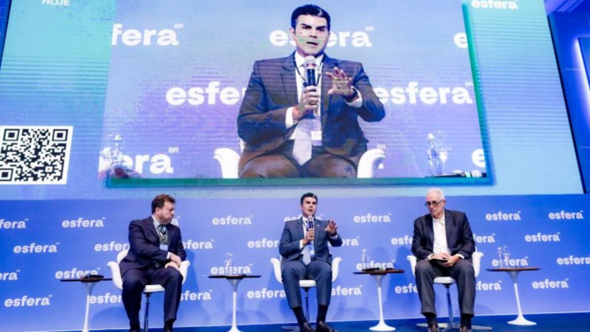 Helder Barbalho defende análise de viabilidade para exploração de petróleo na Bacia da Foz do Amazonas, durante seminário