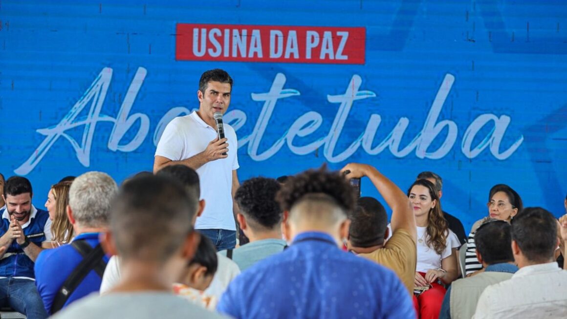 Governador Helder Barbalho assina ordem de serviço para Usina da Paz, em Abaetetuba