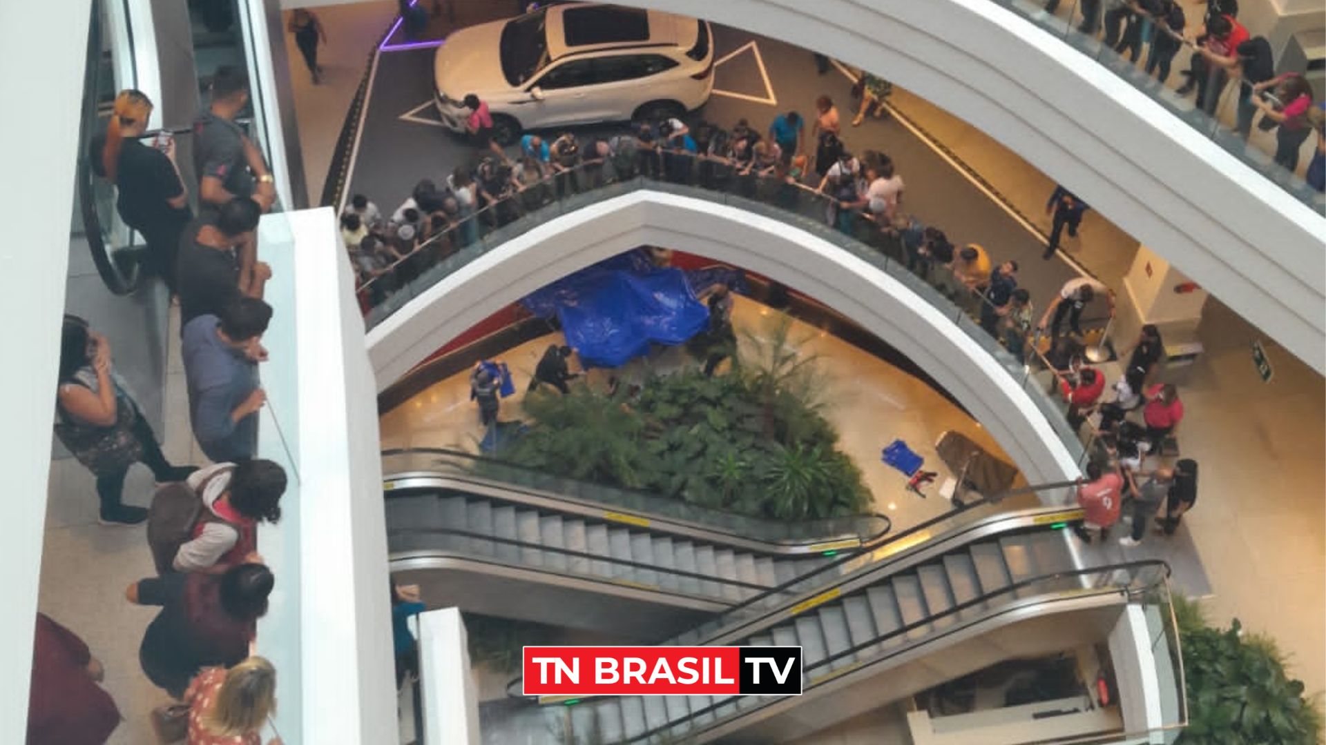 Morre um dos funcionários que caiu de plataforma em shopping de Belém, Pará