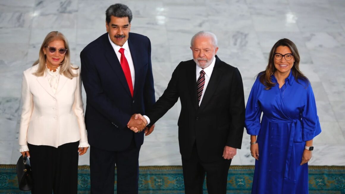 Lula diz que já defendeu Maduro no exterior e que país sempre foi parceiro