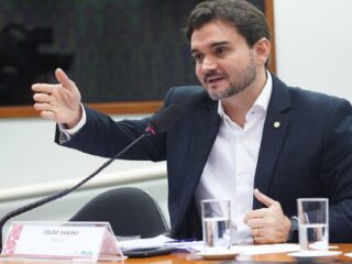Deputado Celso Sabino é cotado para Ministério do Turismo, dizem fontes