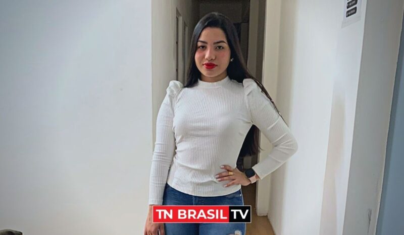 Flavia Cruz ex-aluna da EETEPA de Tailândia é aprovada no concurso do INSS; dentre mais de 7 mil candidatos, foi aprovada em 7º