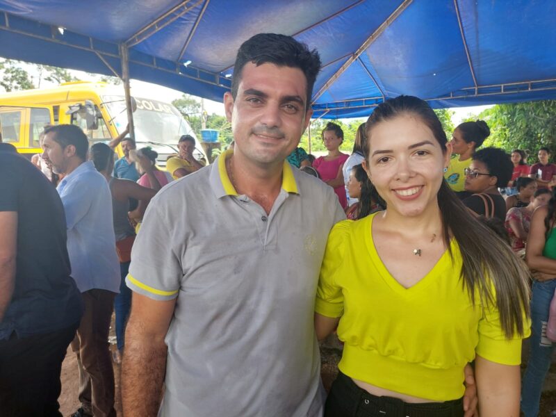 Vereador Kayk Guerra, presidente da Câmara Municipal de Goianésia do Pará com sua esposa na Ação Cidadania / Foto: TC