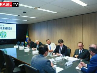 Deputado Wescley Tomaz em Brasília participa de audiência com o Ministro de Minas e Energia, Alexandre Silveira