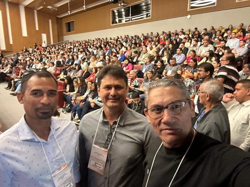 Pastor David Prefeito de Goianésia do Pará cumpre agenda política em Brasília com o deputado federal Junior Ferrari