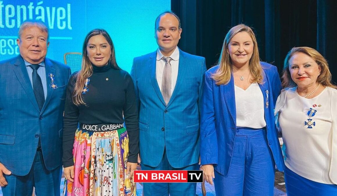 IGEPPS 20 ANOS | Deputada Renilce Nicodemos recebe a outorga do "Mérito Previdenciário"