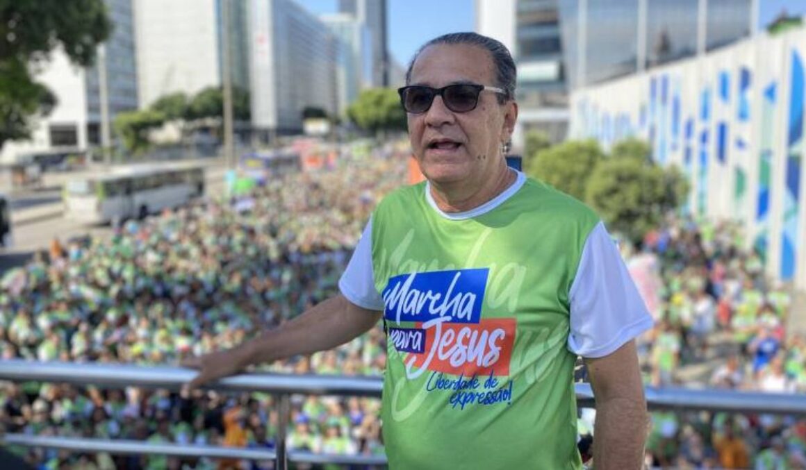 Nação pertence a Jesus, não a Alexandre de Moraes, diz Malafaia na Marcha para Jesus Rio