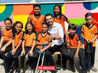 Prefeito Eduardo Pio X entrega escola Raimunda de Oliveira Machado totalmente revitalizada