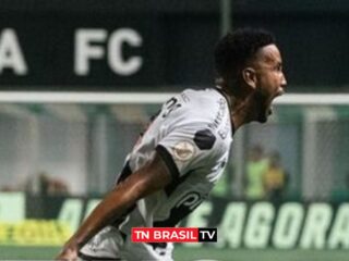 Foi no sufoco, mas com gol de Jair o Vasco da Gama vence o América-MG por 1x0 em BH