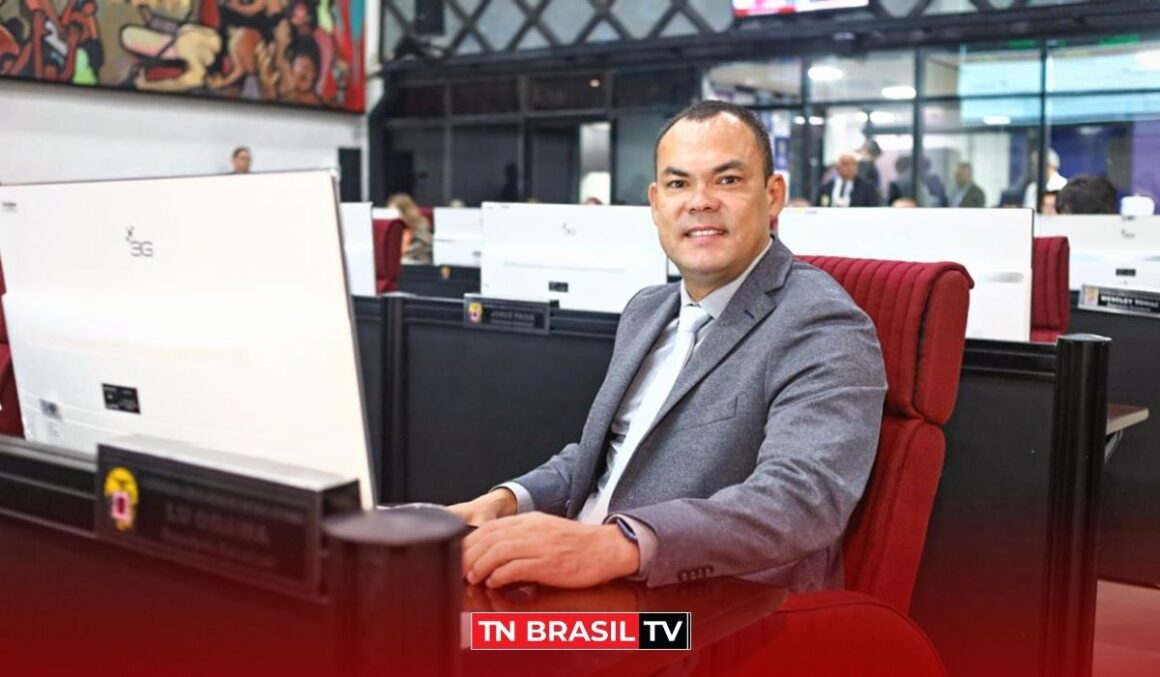 Projeto do deputado Lu Ogawa que declara Patrimônio Cultural de Natureza Imaterial do Pará a "Praia de Beja"; Agora é Lei