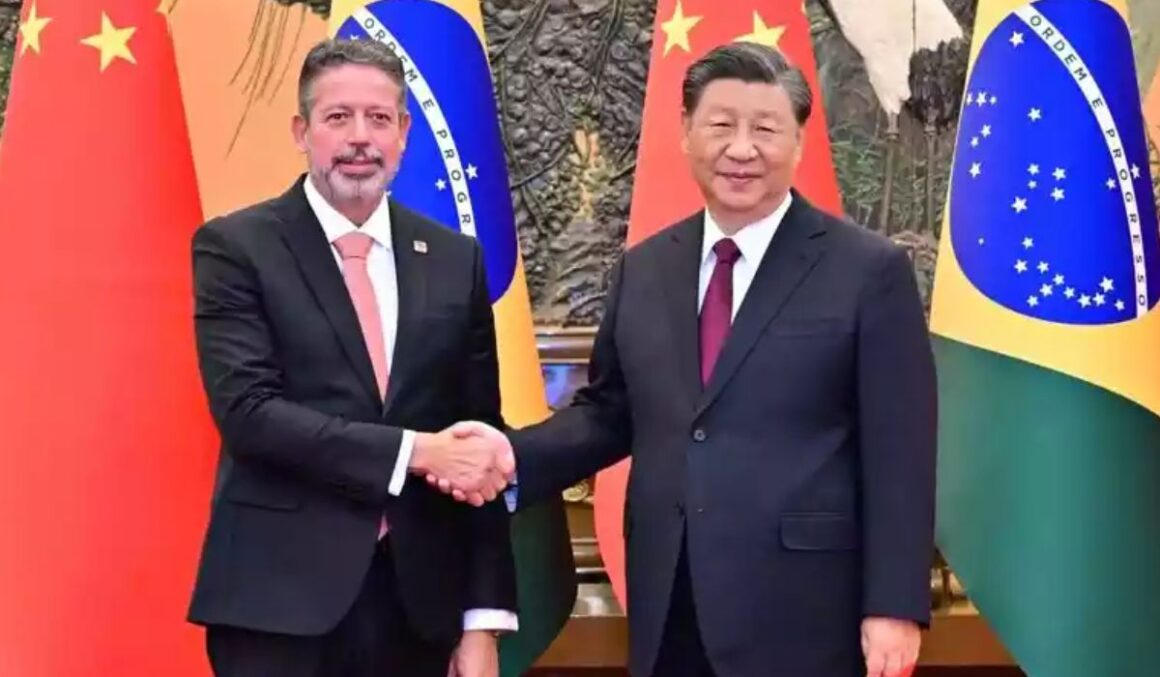 Xi Jinping recebe Arthur Lira e promete mais 'sinergia' com Brasil