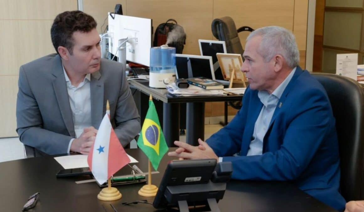 Ministro das Cidades Jader Filho propõe ações contra estiagem no oeste do Pará