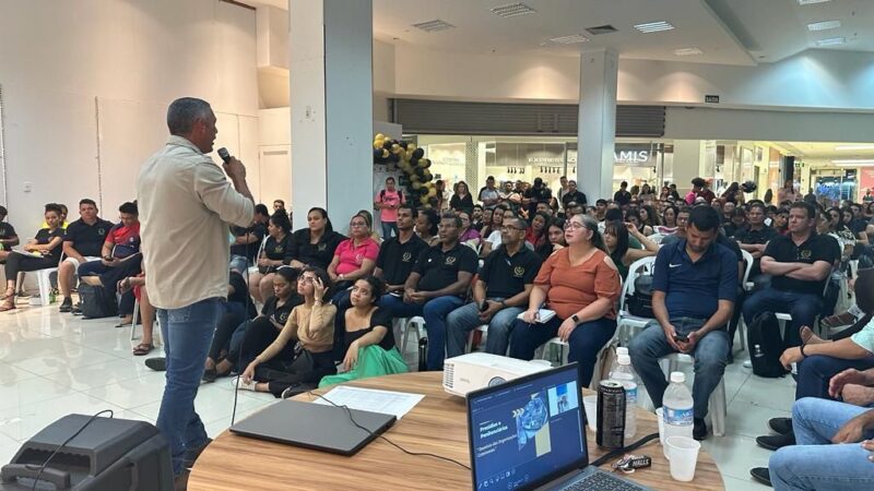 Ten Cel Vicente Neto apresenta palestra sobre Intervenção Prisional para acadêmicos de Direito, em Marabá