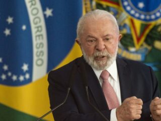 Lula sobre Bolsonaro: ‘Se as urnas são fraudulentas, por que os filhos não renunciam?’